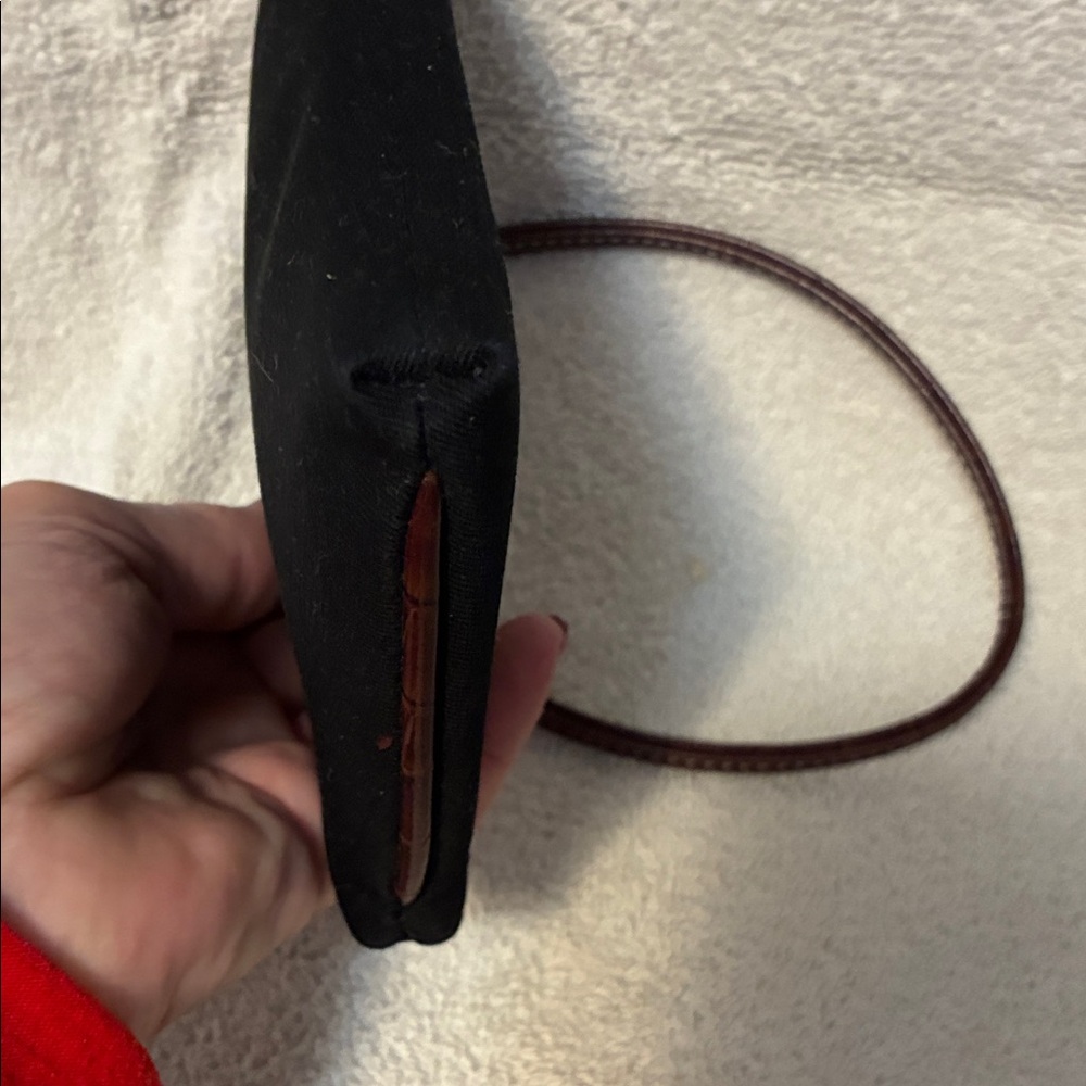 Liz Claiborne Black Suede Wristlet with Brown Croc Accent - Picture 8 of 14